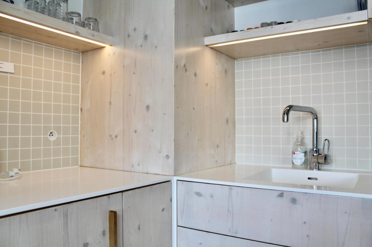 Compleet Met Frontaal Zeezicht Appartement